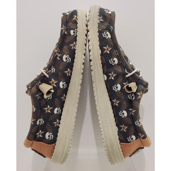 Hey Dude Wally Funk Stars N Skulls Print Shoes Slip On Brown Size 8 Mens main image 4